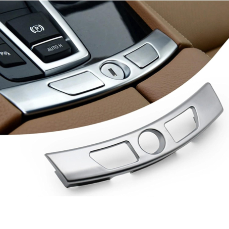 Bandă decorativă pentru cotieră la BMW Seria 7 F01 F02