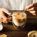 Cana de cafea cu pereți dubli și mâner - model convenabil și practic de 250 ml