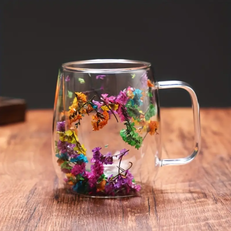 Cană elegantă cu pereți dubli, cu mâner și flori multicolore încorporate, 350 ml