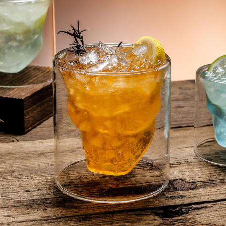 Pahar sofisticat cu pereți dubli în formă de craniu, 250 ml - design original pentru băuturi și cocktailuri