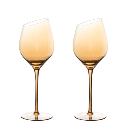 Pahare de vin cu nuanță aurie și design înclinat - 440 ml, 2 bucăți