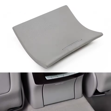 Capac gri pentru scrumiera/consola spate la Mercedes S class W221 (2009-2013)