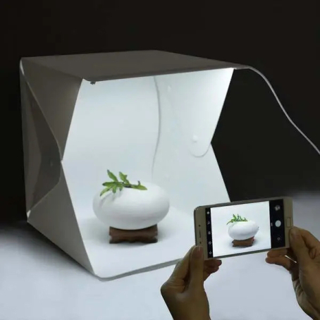 Cutie foto pentru fotografiere de produse 23x23x23cm, cu iluminare încorporată și două fundaluri