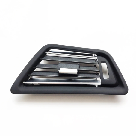 Grilă / conductă de aer dreapta pentru BMW 6 F12 F06 Neagră cu crom