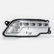 Lumină halogenă / de zi dreapta pentru Mercedes E W212 W207