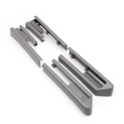 Capace decorative gri pentru șinele scaunelor la BMW Seria 5 și Seria 7 (modelele F10, F11, F07, F01, F02) fabricate între anii 2008 și 2014.
