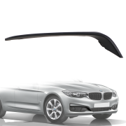 Ornament deasupra grilei drepte din bara față pentru BMW Seria 3 F34 Gran Turismo (2013–2020)