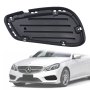 Suport (bază) pentru grila stânga pentru bara față pentru Mercedes E-Class W207 W212 Facelift AMG (2013–2016)